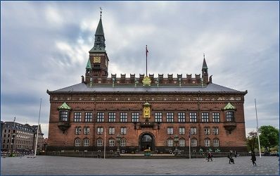 Town_Hall1_web.jpg Town_Hall1_web.jpg